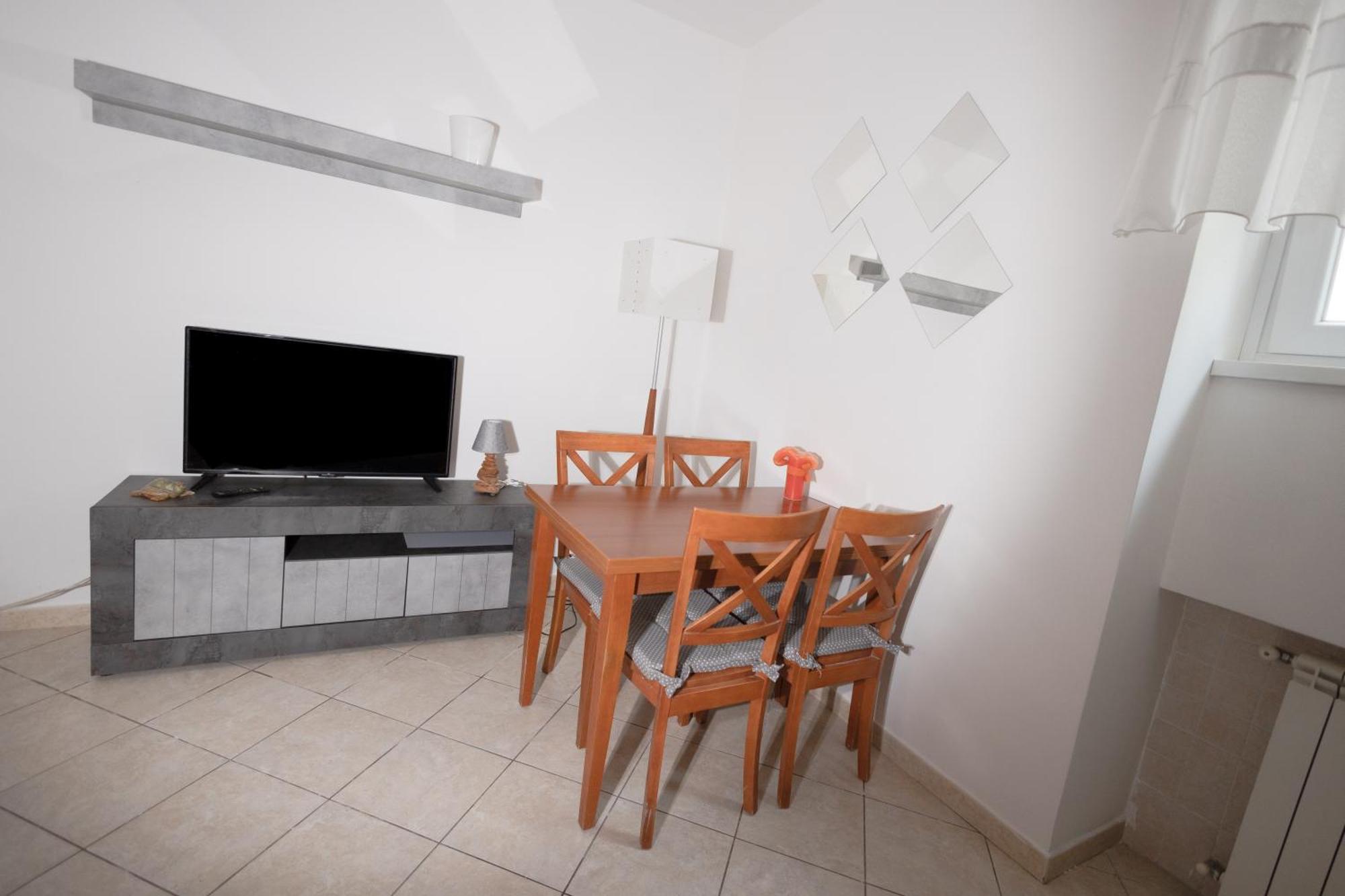 Delightful Apartment Close To The Center Lido di Ostia Esterno foto
